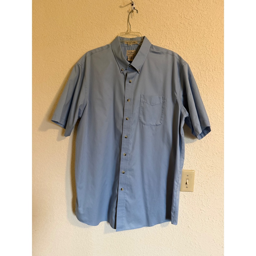 LL Bean Mens XL-Tall Light Blue Wrinkle Resistant Cotton SS Button Down Shirt